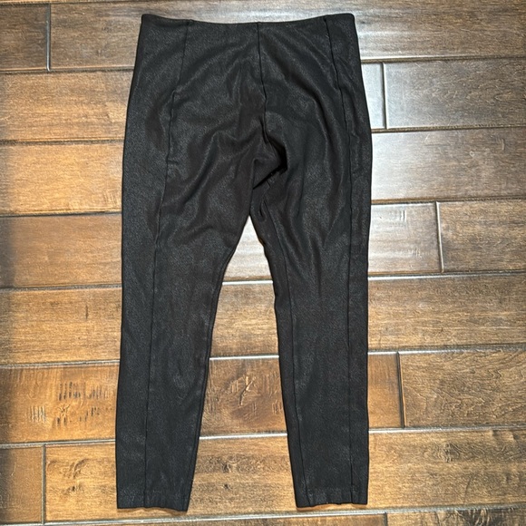 ❤️3/$30 Lysse Black Leggings - Picture 5 of 11